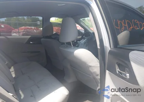 2015 Honda Accord Lx z USA, uszkodzony, nr VIN 1HGCR2F32FA106261